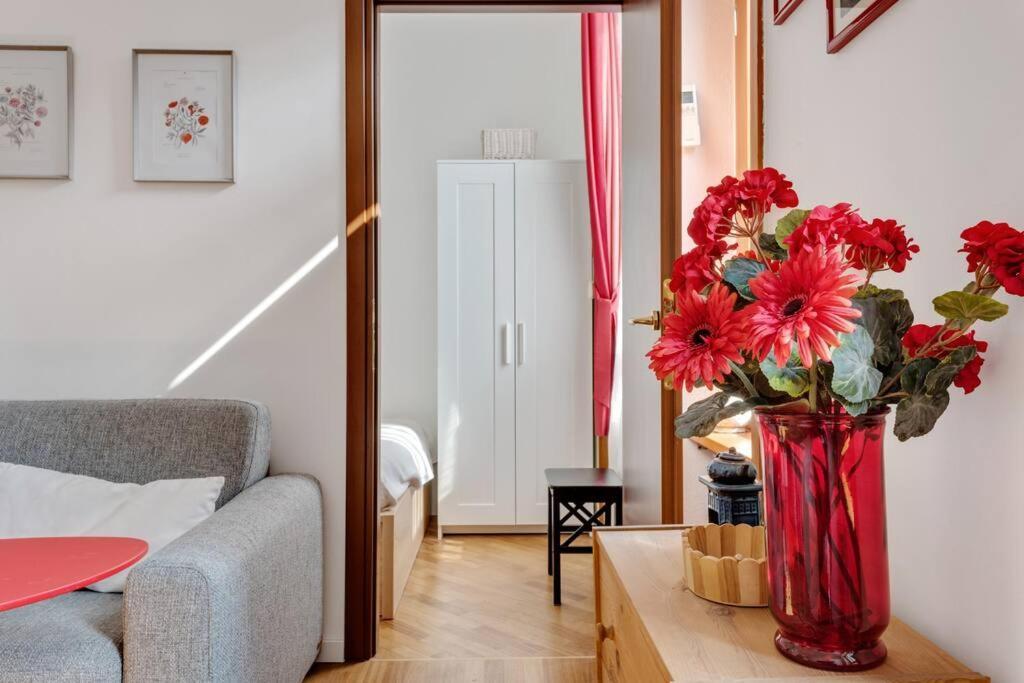 Easylife - Bello E Luminoso Flat In Zona Centrale Милан Экстерьер фото